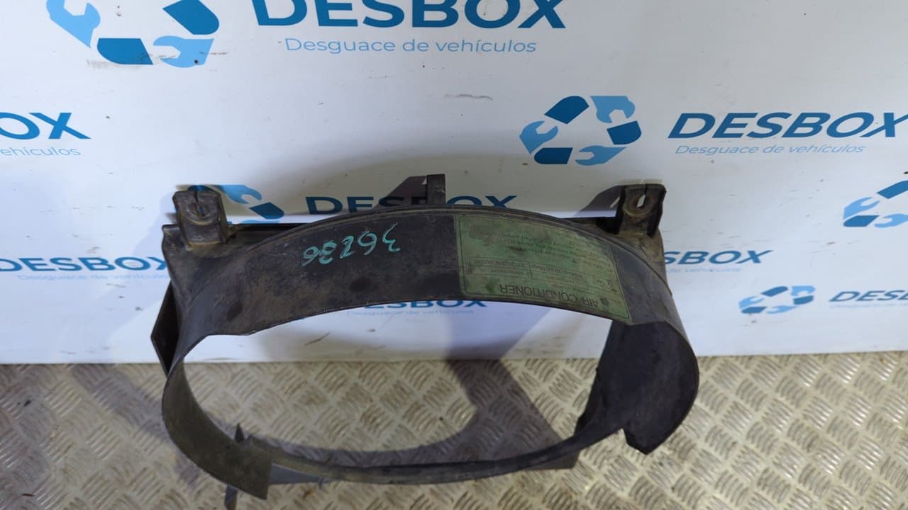 Recambio de CALANDRA DELANTERA DE RADIADOR para SSANGYONG MUSSO 2.9 D OM662 referencia OEM IAM 2165105030 - ROJO 5