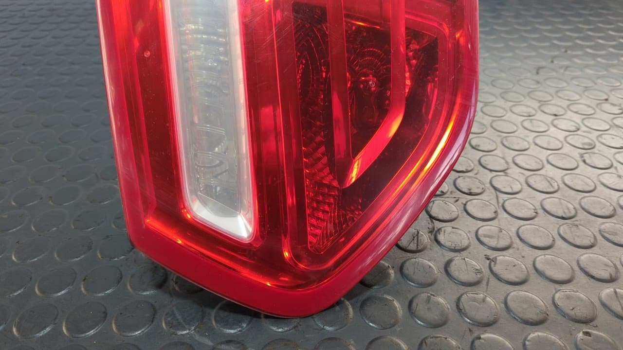 Recambio de PILOTO PORTON DERECHO para CITROEN C4 PICASSO Exclusive 9HZ referencia OEM IAM 9653547677 - GRIS 3