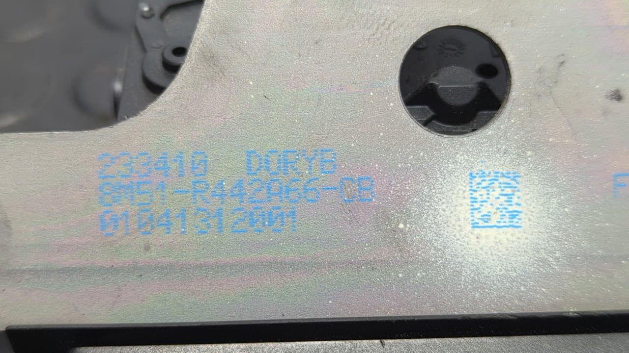 Recambio de CERRADURA MALETERO / PORTON para FORD KUGA (CBS) Titanium S TXDA referencia OEM IAM 8M51R442A66CB - BLANCO 2