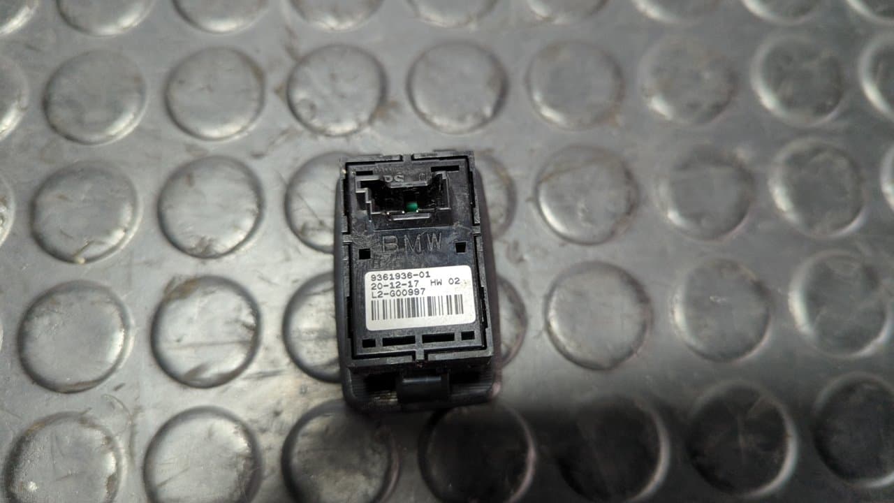 Recambio de MANDO ELEVALUNAS TRASERO IZQUIERDO para BMW SERIE 3 LIM. (F30) 318d Advantage B47D20A referencia OEM IAM 936193601 - NEGRO 6