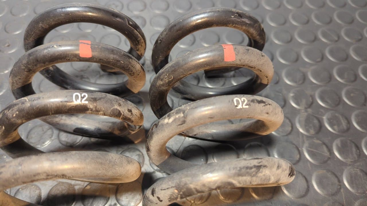 Recambio de JUEGO MUELLES TRASEROS para MERCEDES-BENZ CLASE E (W212) FAMILIAR 200 CDI BlueEfficiency (212.205) OM651925 referencia OEM IAM Q2 - VERDE 3