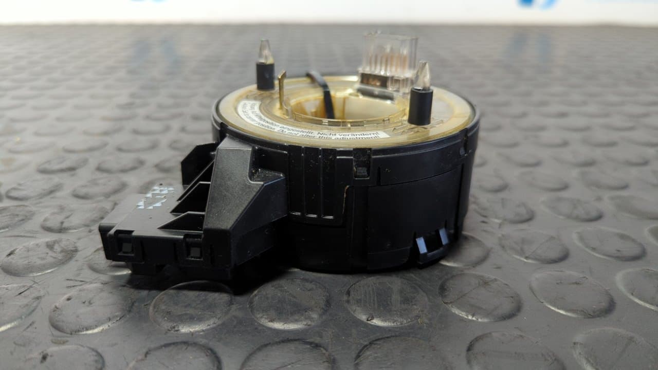 Recambio de ANILLO AIRBAG para AUDI A3 SPORTBACK (8P) 2.0 FSI Ambiente BLR referencia OEM IAM 1K0959653D - NEGRO 8