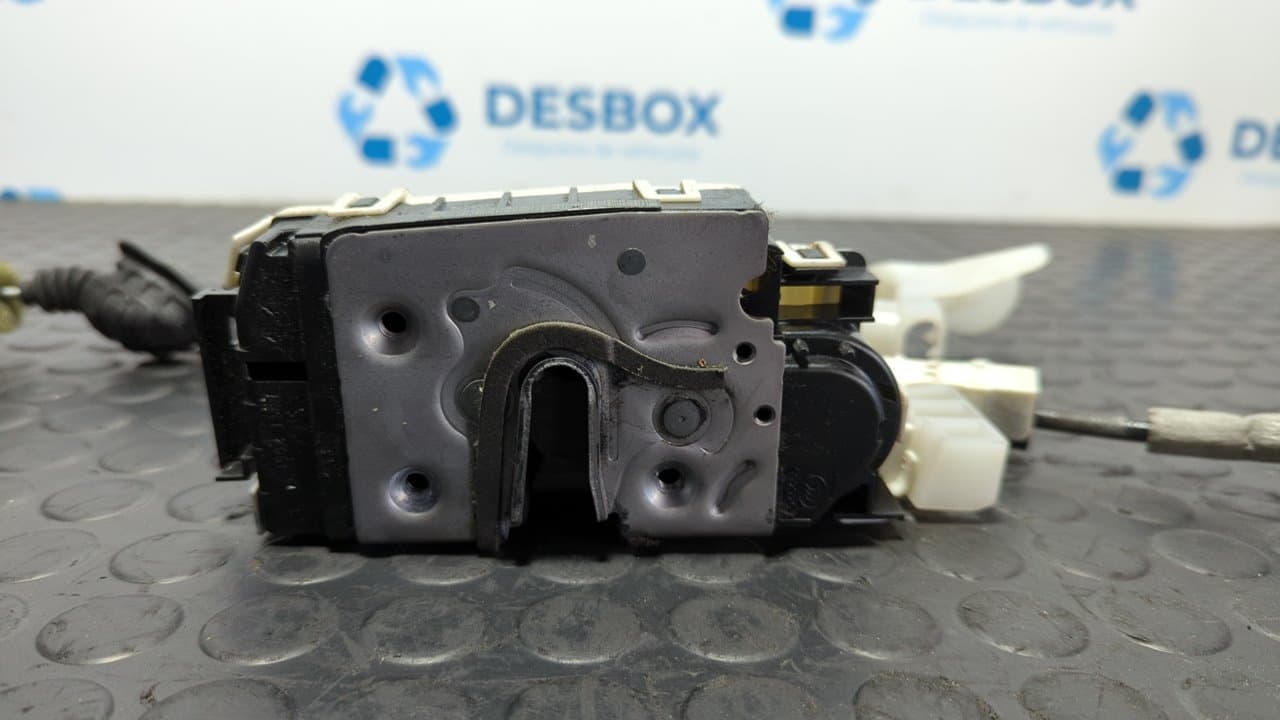 Recambio de CERRADURA PUERTA DELANTERA DERECHA para MERCEDES-BENZ CLASE E (W212) FAMILIAR 200 CDI BlueEfficiency (212.205) OM651925 referencia OEM IAM A2047201835 - VERDE 3