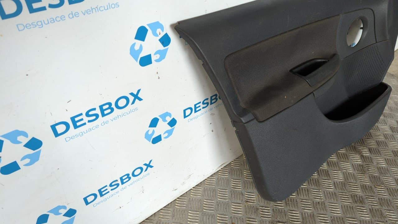 Recambio de GUARNECIDO PUERTA DELANTERA IZQUIERDA para CITROEN C3 1.4 Audace KFVTU3JP referencia OEM IAM 9653076777 - GRIS 3