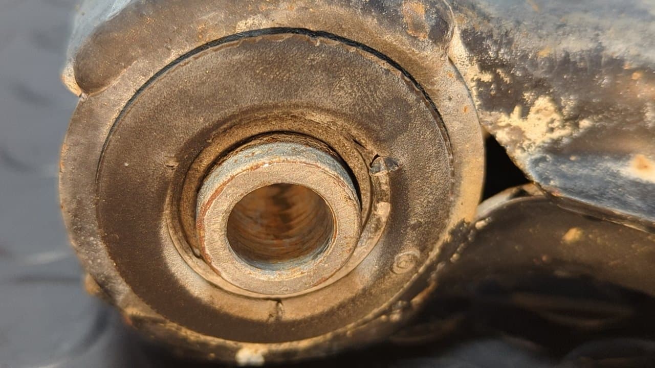 Recambio de BRAZO DERECHO INFERIOR DELANTERO para OPEL ZAFIRA A Blue Line Y20DTH referencia OEM IAM 3292 - GRIS 3