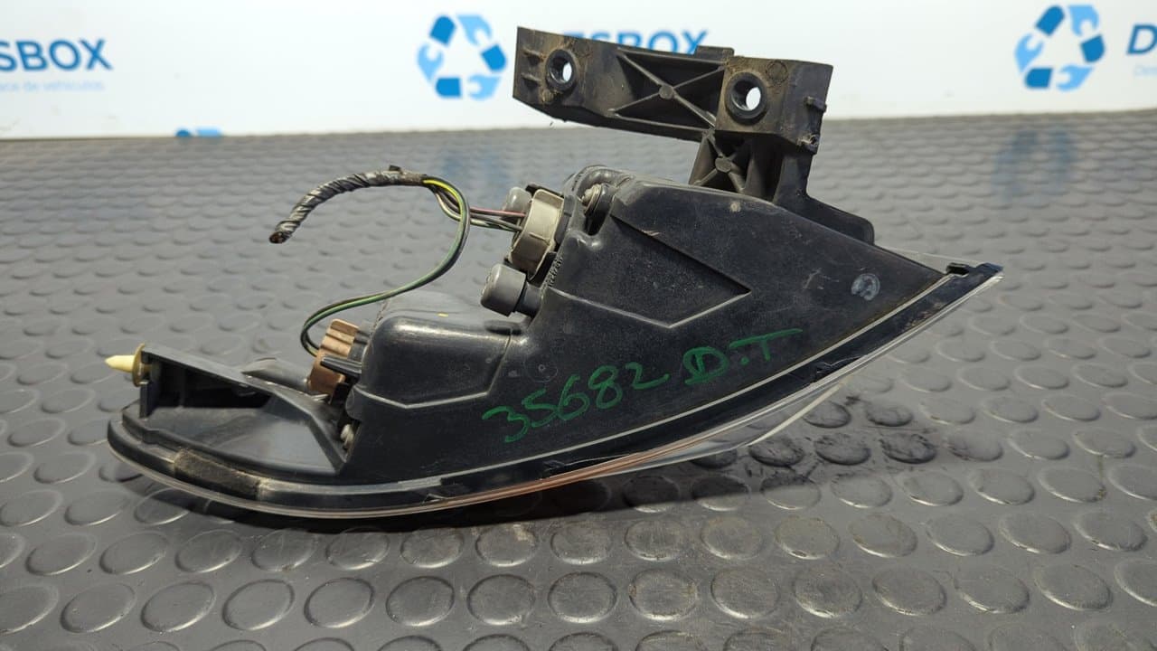 Recambio de PILOTO TRASERO DERECHO para HONDA CIVIC BERLINA (FN) 2.2 Type S Heritage N22A2 referencia OEM IAM 22016721 - NEGRO 9