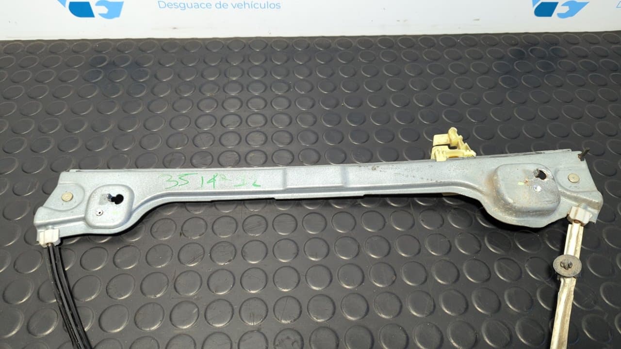 Recambio de ELEVALUNAS DELANTERO IZQUIERDO para PEUGEOT 1007 Dolce NFU referencia OEM IAM 9648051880 - GRIS 5