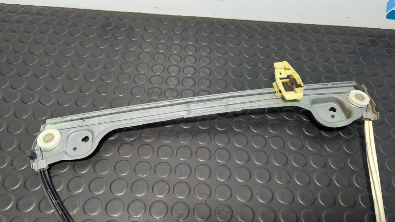 Recambio de ELEVALUNAS DELANTERO DERECHO para PEUGEOT 1007 Dolce NFU referencia OEM IAM 9648051780 - GRIS 4