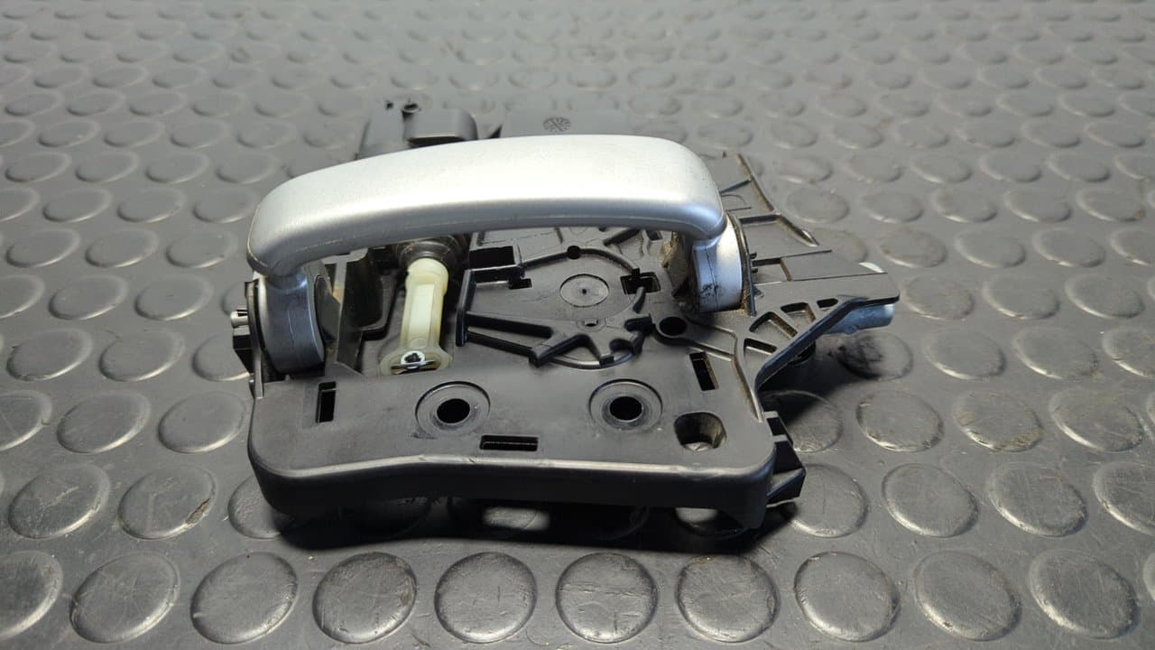 Recambio de MANETA INTERIOR DELANTERA DERECHA para PEUGEOT 1007 Dolce NFU referencia OEM IAM 96801415VV - GRIS 7