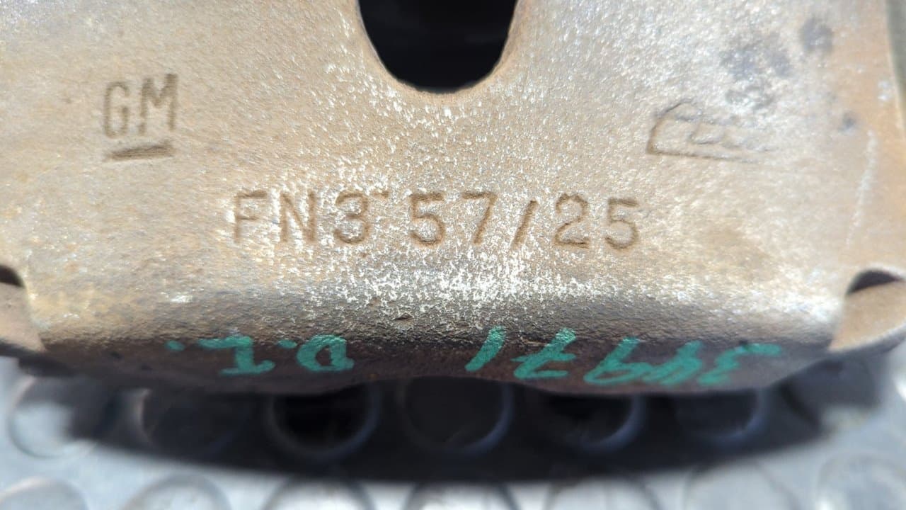 Recambio de PINZA DE FRENO DELANTERA IZQUIERDA para OPEL ZAFIRA A Blue Line Y20DTH referencia OEM IAM 9823 IP22 - GRIS 9