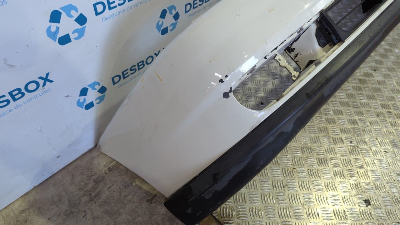 Recambio de PARAGOLPES DELANTERO para VOLKSWAGEN CADDY KA/KB (9K9) Family 1Y - BLANCO 9