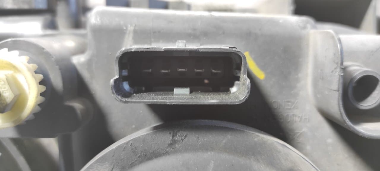 Recambio de FARO IZQUIERDO para RENAULT ESPACE IV (JK0) P9X701 referencia OEM IAM 15565900 - NEGRO 8