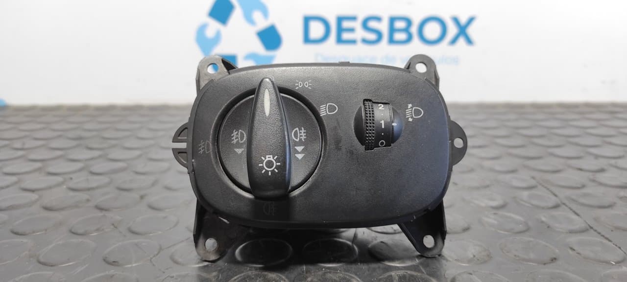 Recambio de MANDO LUCES para FORD TRANSIT CONNECT (TC7) Furg. HCPA referencia OEM IAM 498610 - BLANCO