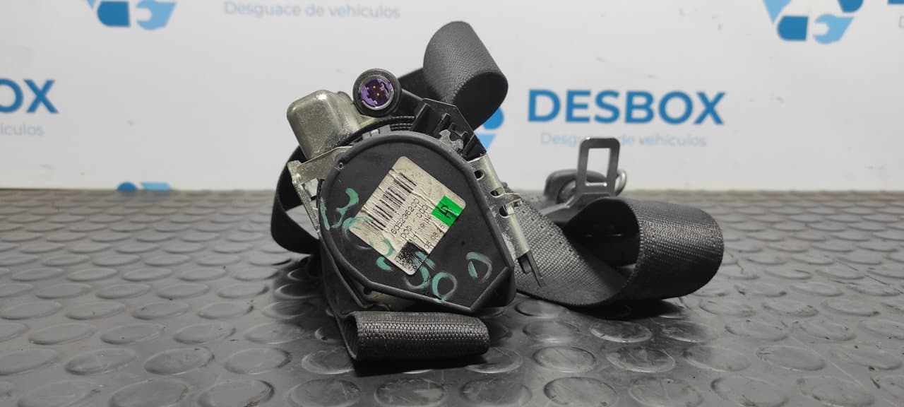 Recambio de CINTURON DELANTERO DERECHO para FIAT GRANDE PUNTO (199) 1.3 16V Multijet Active (55kW) 199A2000 referencia OEM IAM 605236200 - GRIS