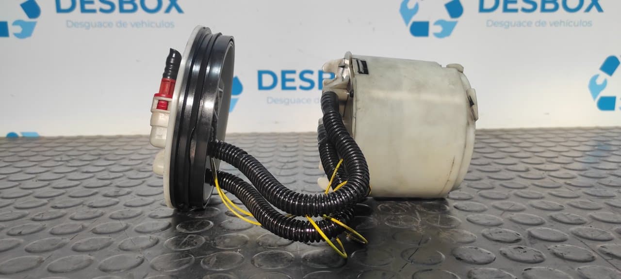 Recambio de AFORADOR para FORD TRANSIT CONNECT (TC7) Furg. HCPA referencia OEM IAM  44ZP881 - BLANCO