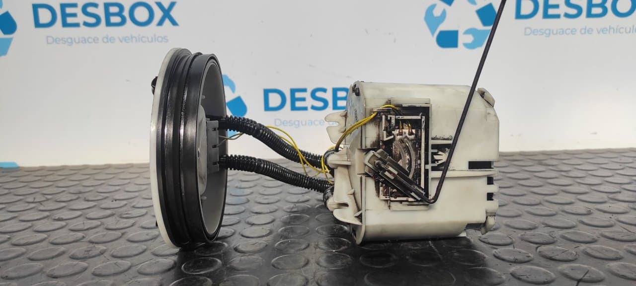 Recambio de AFORADOR para FORD TRANSIT CONNECT (TC7) Furg. HCPA referencia OEM IAM  44ZP881 - BLANCO 3