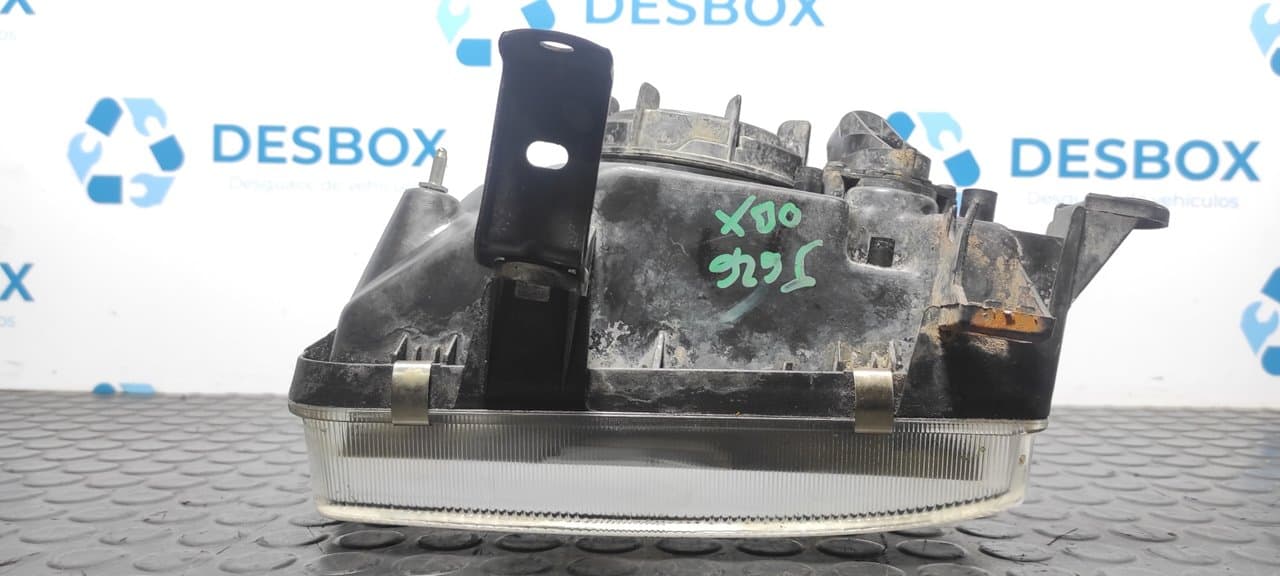 Recambio de FARO DERECHO para TOYOTA HILUX (KUN) Double Cab 4X4 1KZT referencia OEM IAM 11075437 - VERDE 3