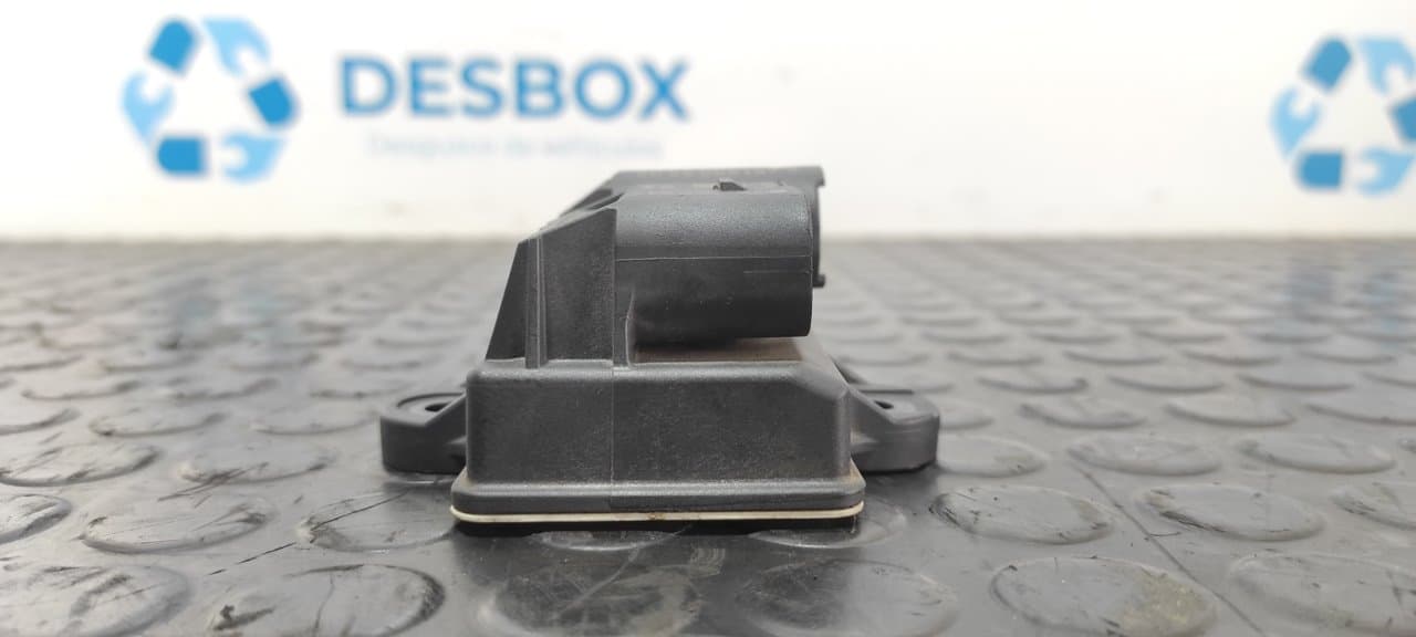 Recambio de CAJA PRECALENTAMIENTO para MERCEDES-BENZ CLASE C (W204) LIM. C 220 CDI BlueEfficiency AMG Edition (204.002) OM651911 referencia OEM IAM A6519005502 - BLANCO 3