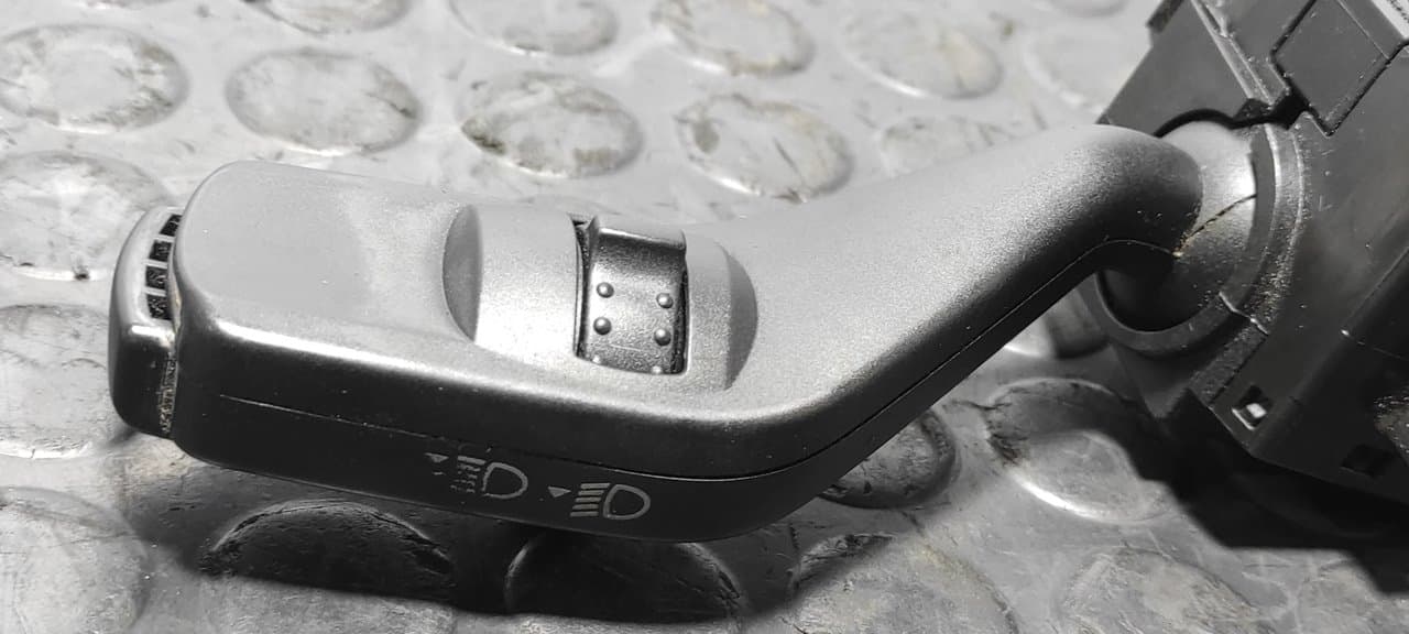 Recambio de MANDO INTERMITENTES para FORD KUGA (CBS) Titanium S TXDA referencia OEM IAM 17D9403 - BLANCO 4