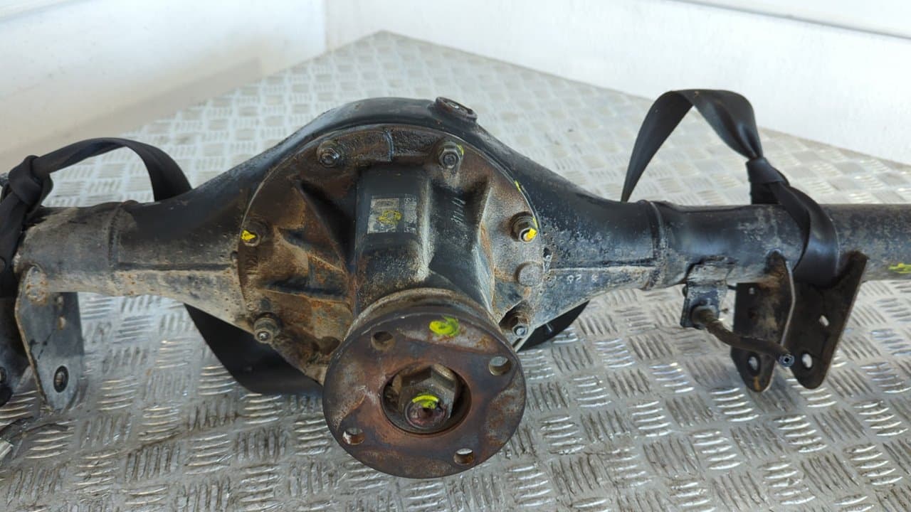 Recambio de PUENTE TRASERO para SUZUKI GRAND VITARA 5 PUERTAS SQ (FT) 2.5 V6 H25A referencia OEM IAM KN1 / 8218  - VERDE 5