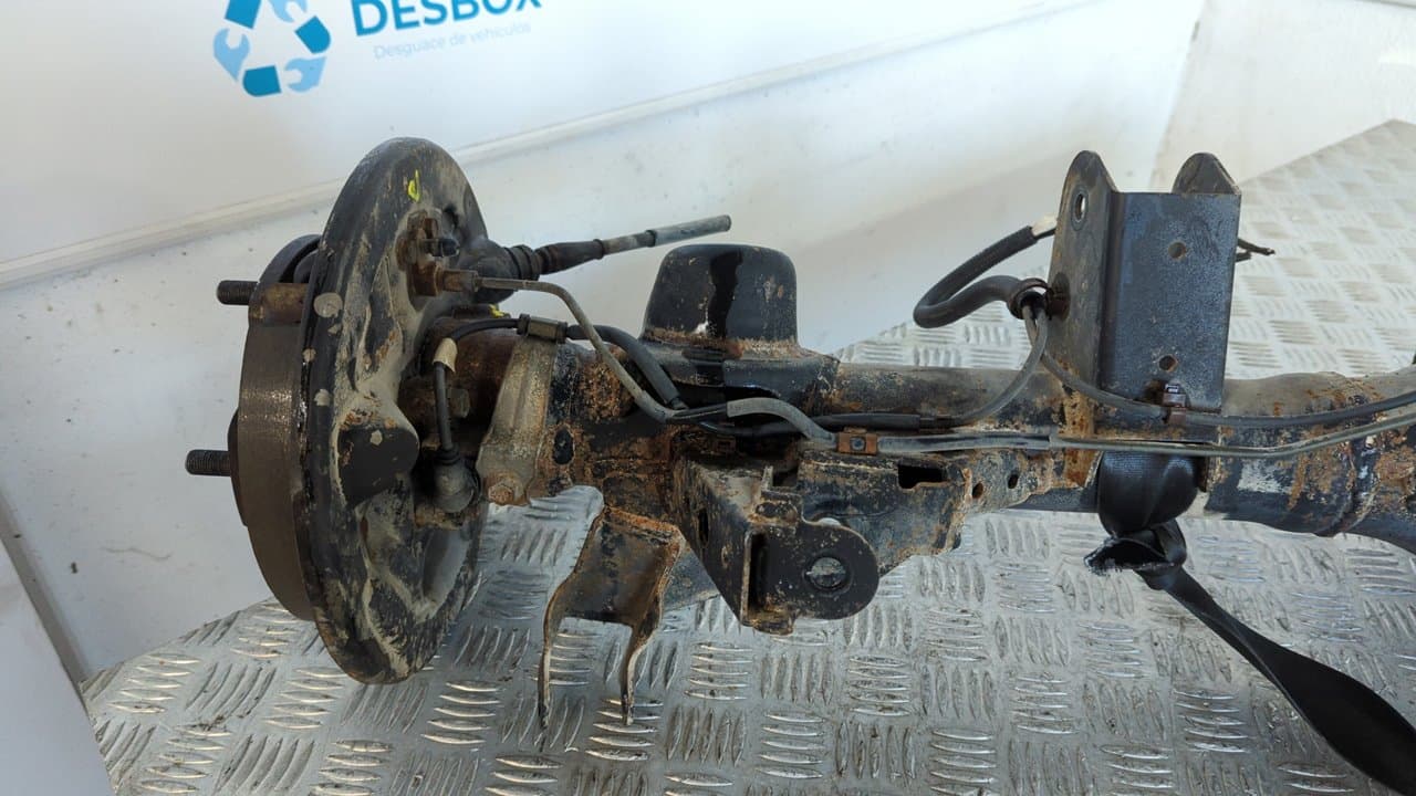 Recambio de PUENTE TRASERO para SUZUKI GRAND VITARA 5 PUERTAS SQ (FT) 2.5 V6 H25A referencia OEM IAM KN1 / 8218  - VERDE 2