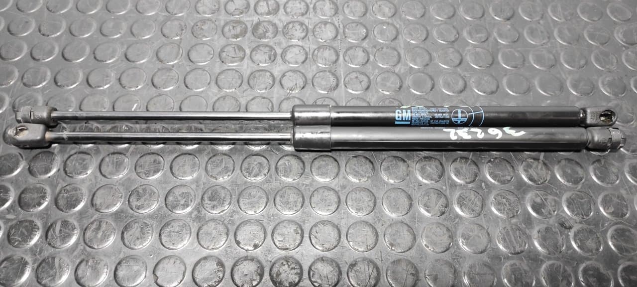 Recambio de AMORTIGUADORES MALETERO / PORTON para MERCEDES-BENZ CLASE C (W204) LIM. C 220 CDI BlueEfficiency AMG Edition (204.002) OM651911 referencia OEM IAM 09114311 - BLANCO