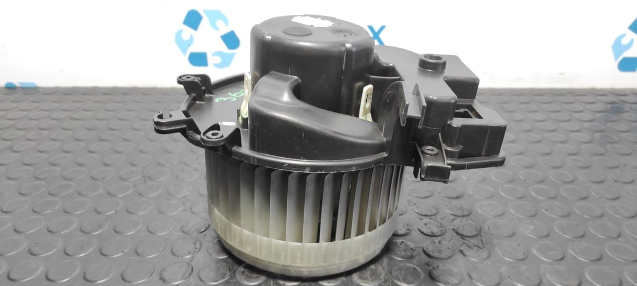 Recambio de MOTOR CALEFACCION para MERCEDES-BENZ CLASE CLK (W209) COUPE 2.7 CDI 20V CAT OM612967 referencia OEM IAM 9400784 - AZUL 2