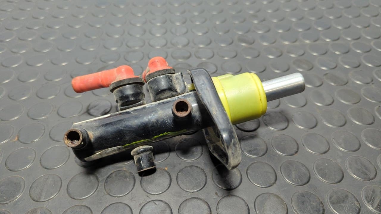 Recambio de BOMBA FRENO para NISSAN L-35 095 referencia OEM IAM LUCAS 5