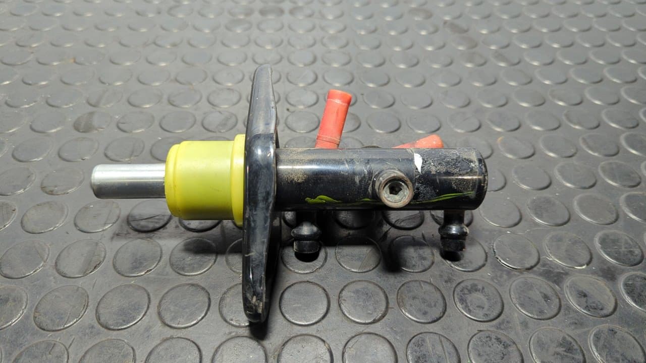 Recambio de BOMBA FRENO para NISSAN L-35 095 referencia OEM IAM LUCAS 3