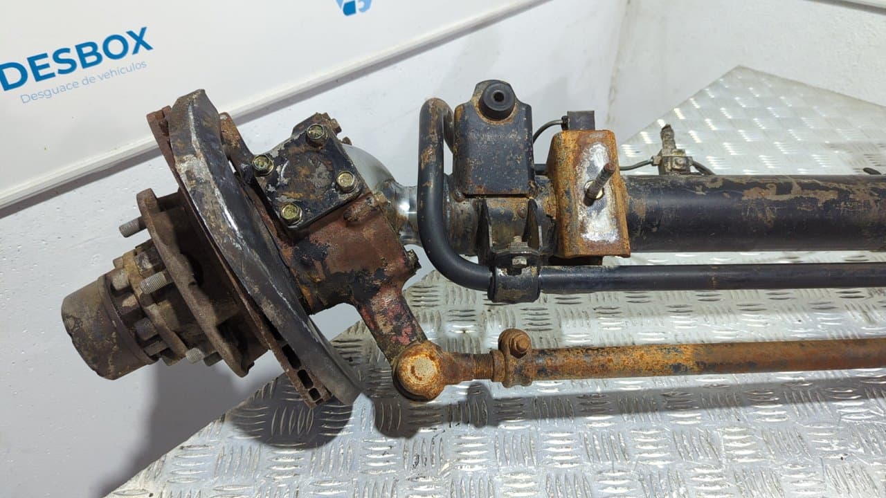 Recambio de PUENTE DELANTERO para NISSAN PATROL (K/W260) 2.7 Turbodiesel RD28 referencia OEM IAM 38511G9640 - GRIS 9