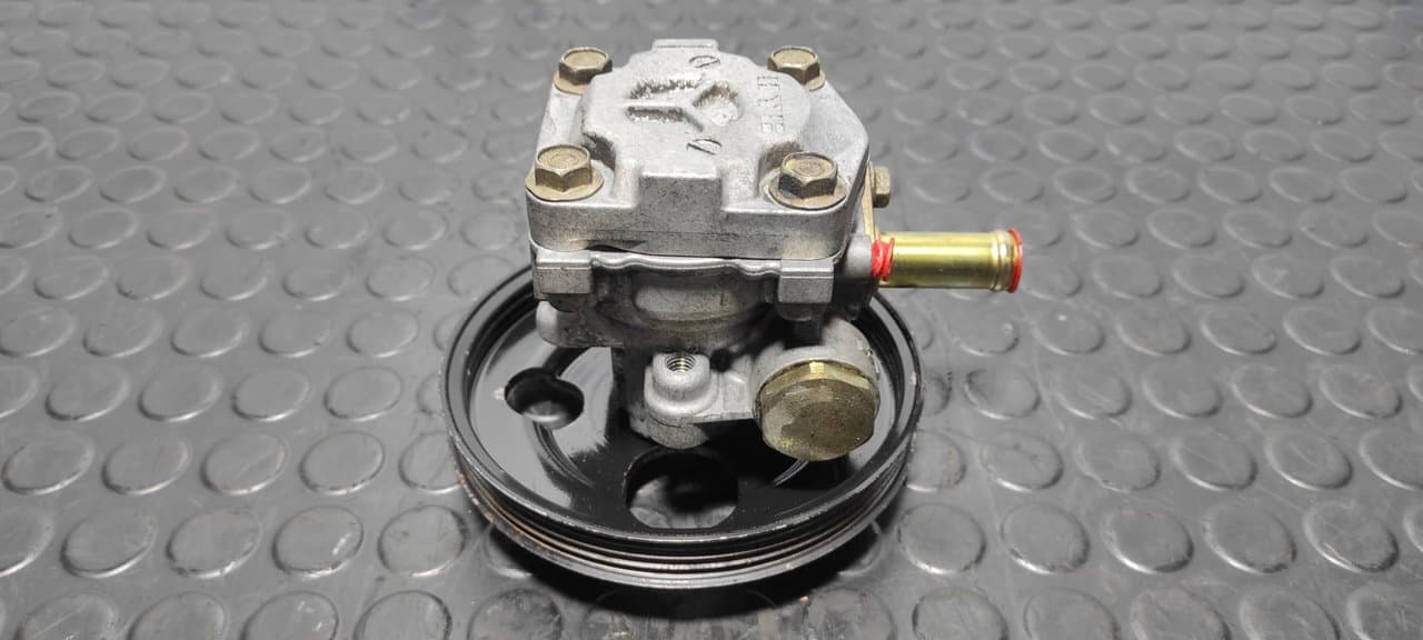 Recambio de BOMBA DIRECCION para SUZUKI GRAND VITARA 5 PUERTAS SQ (FT) 2.5 V6 H25A referencia OEM IAM   - VERDE