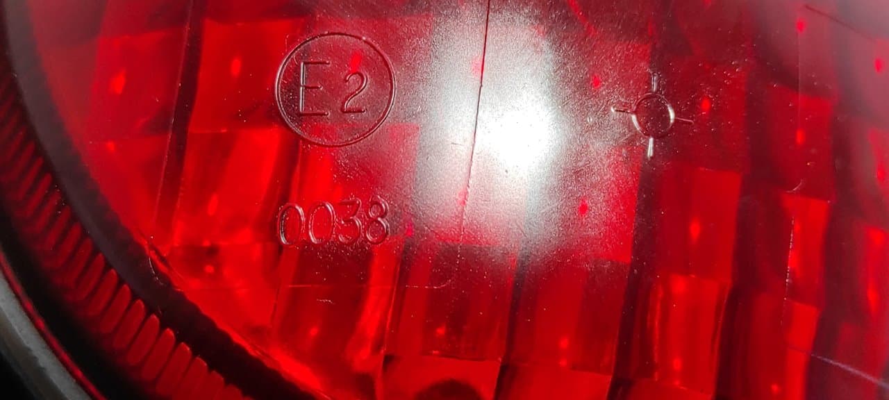 Recambio de PILOTO TRASERO IZQUIERDO para LIGIER NOVA LDW502 LOMBARDINI referencia OEM IAM 0038 - AMARILLO 2