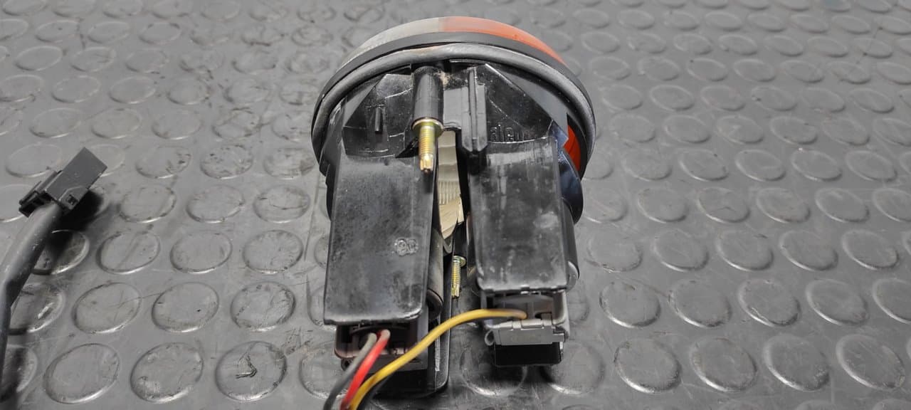 Recambio de PILOTO TRASERO DERECHO para LIGIER NOVA LDW502 LOMBARDINI referencia OEM IAM 0035 - AMARILLO 4