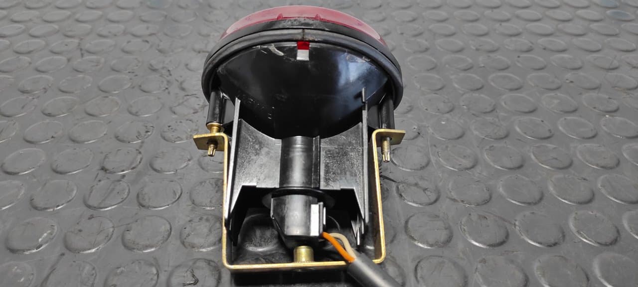 Recambio de PILOTO TRASERO DERECHO para LIGIER NOVA LDW502 LOMBARDINI referencia OEM IAM 0038 - AMARILLO 6