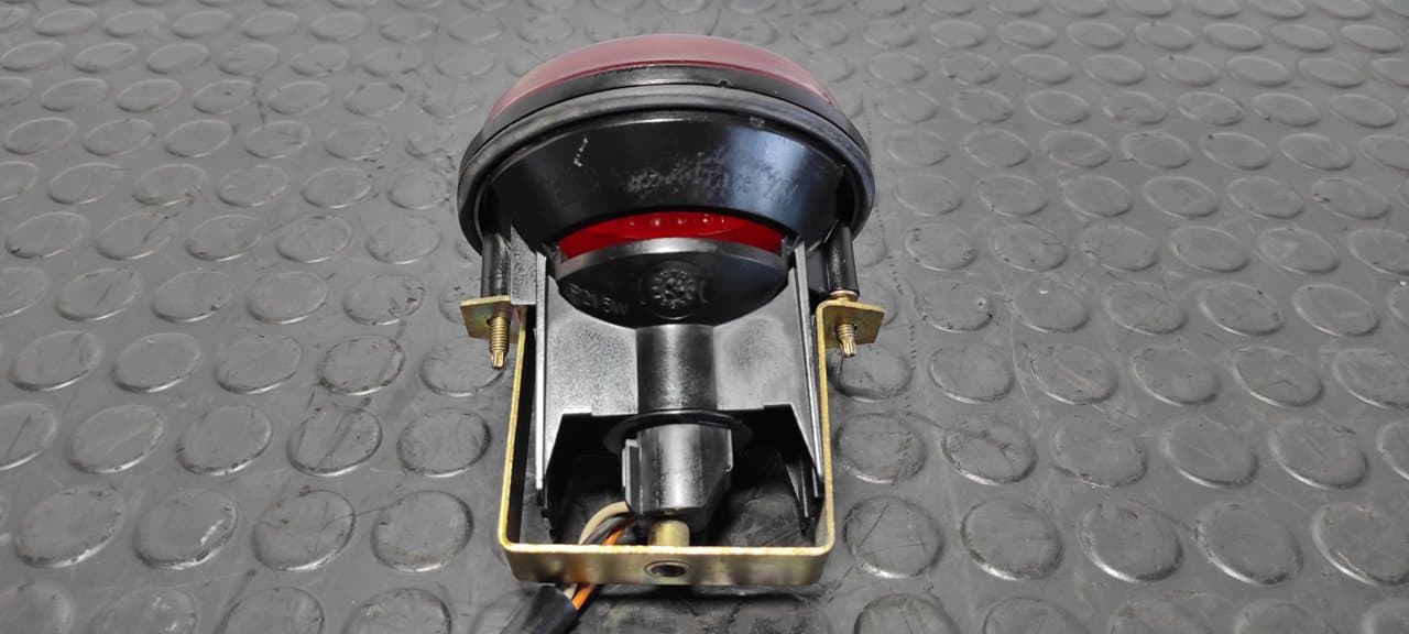 Recambio de PILOTO TRASERO DERECHO para LIGIER NOVA LDW502 LOMBARDINI referencia OEM IAM 0038 - AMARILLO 3