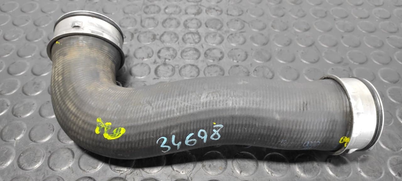 Recambio de TUBO para SEAT LEON (1P1) 1.9 TDI BXF referencia OEM IAM 1K0145834L - BLANCO