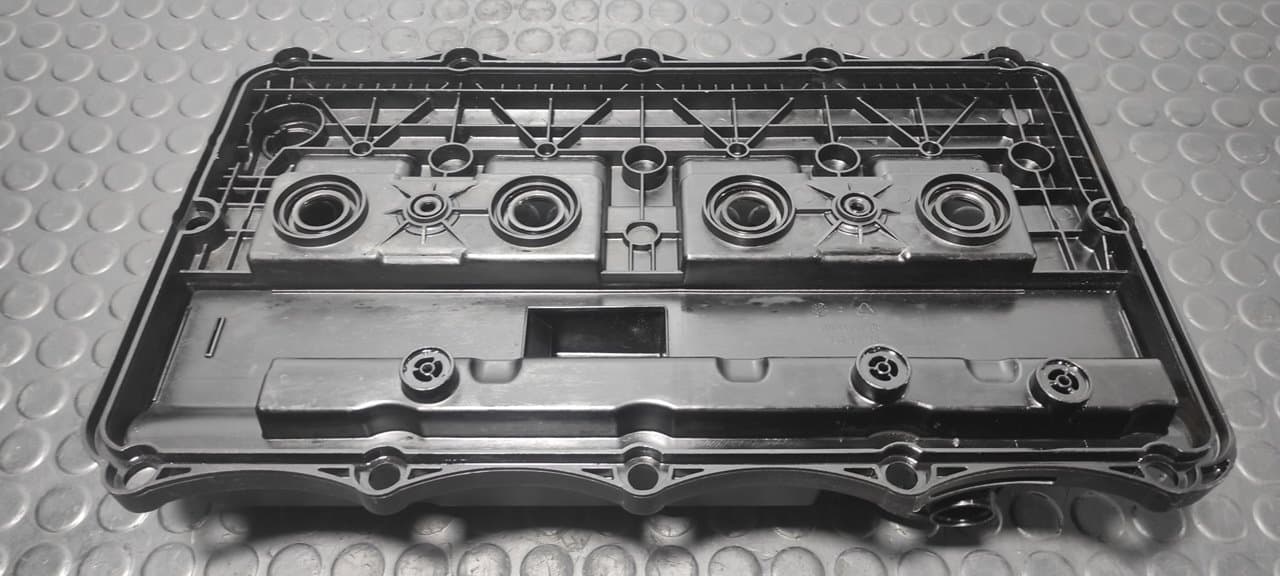 Recambio de TAPA BALANCINES para FORD TRANSIT CAJA CERRADA '06 CYRB referencia OEM IAM 70260190 - BLANCO 4