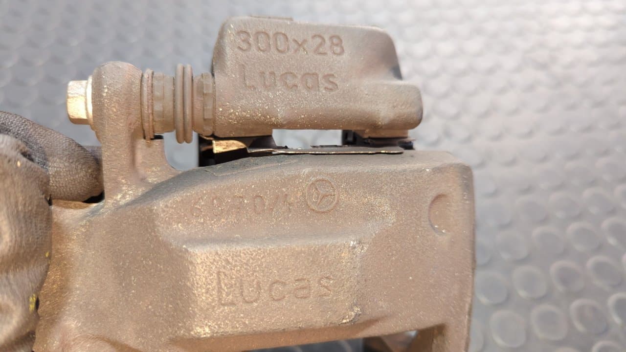 Recambio de PINZA DE FRENO DELANTERA DERECHA para MERCEDES-BENZ CLASE CLK (W209) COUPE 2.7 CDI 20V CAT OM612967 referencia OEM IAM LUCAS 300X28 - AZUL 6