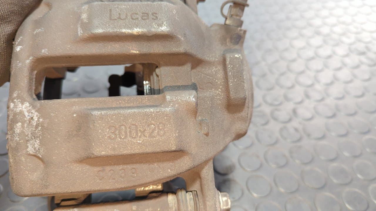 Recambio de PINZA DE FRENO DELANTERA IZQUIERDA para MERCEDES-BENZ CLASE CLK (W209) COUPE 2.7 CDI 20V CAT OM612967 referencia OEM IAM LUCAS 300X28 - AZUL 6