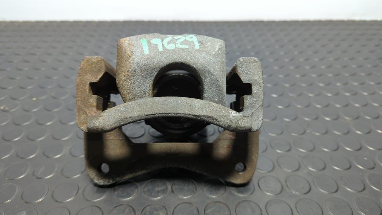 Recambio de PINZA DE FRENO DELANTERA DERECHA para MITSUBISHI MONTERO PININ (H60/H70) 2000 GDI (5-ptas.) 4G94 referencia OEM IAM FSX17A - GRIS 8