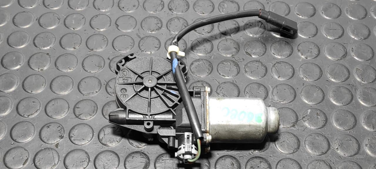 Recambio de MOTOR ELEVALUNAS DELANTERO IZQUIERDO para FORD TRANSIT CAJA CERRADA '06 FT 260 K Trend LKW CYRB referencia OEM IAM 400923B - BLANCO 4