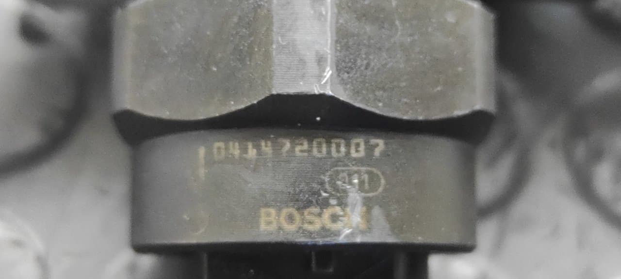 Recambio de INYECTOR para VOLKSWAGEN PASSAT BERLINA (3B2) AJM referencia OEM IAM 0414720007 - GRIS 2