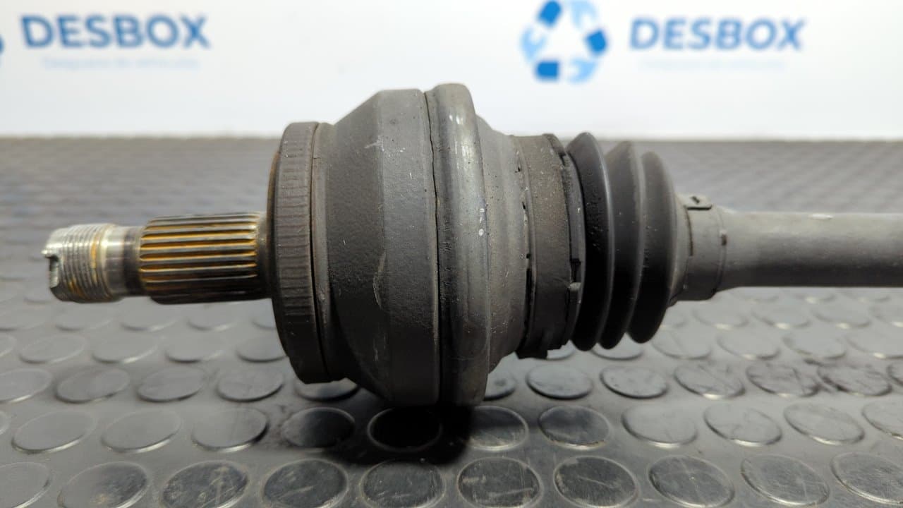 Recambio de TRANSMISION TRASERA DERECHA para MERCEDES-BENZ CLASE C (W204) LIM. OM651911 - BLANCO 3