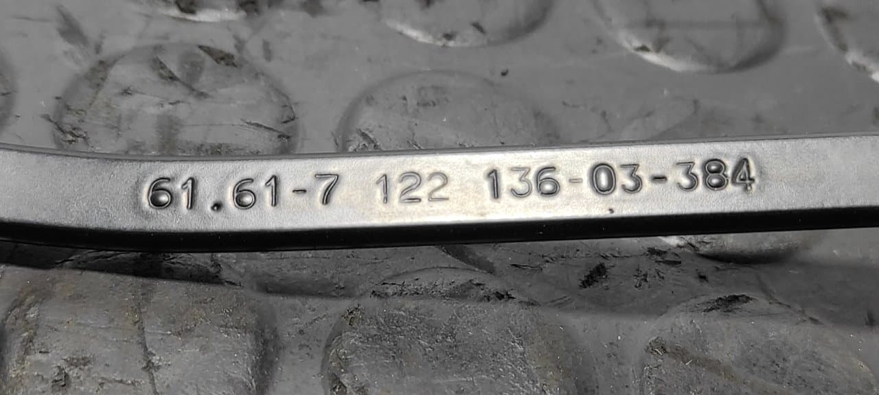 Recambio de BRAZO LIMPIA DELANTERO DERECHO para BMW SERIE 1 BERLINA (E81/E87) 120d N47D20A referencia OEM IAM 61617122136 - BLANCO 2
