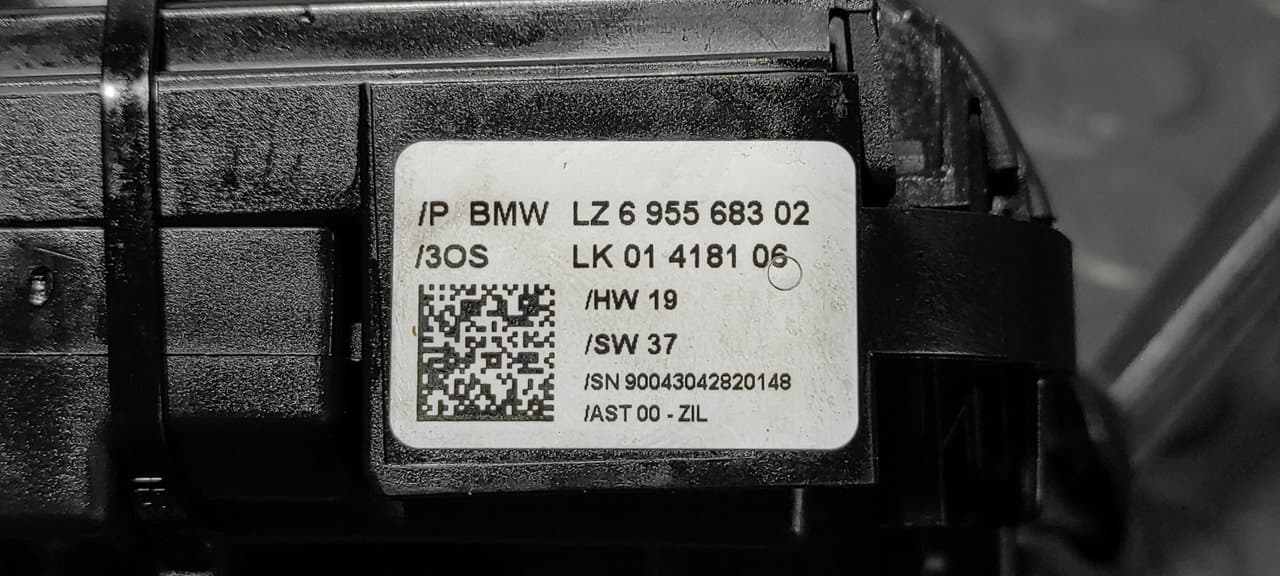Recambio de MANDO MULTIFUNCION para BMW SERIE 1 BERLINA (E81/E87) N47D20A referencia OEM IAM LZ695568302 - BLANCO 2
