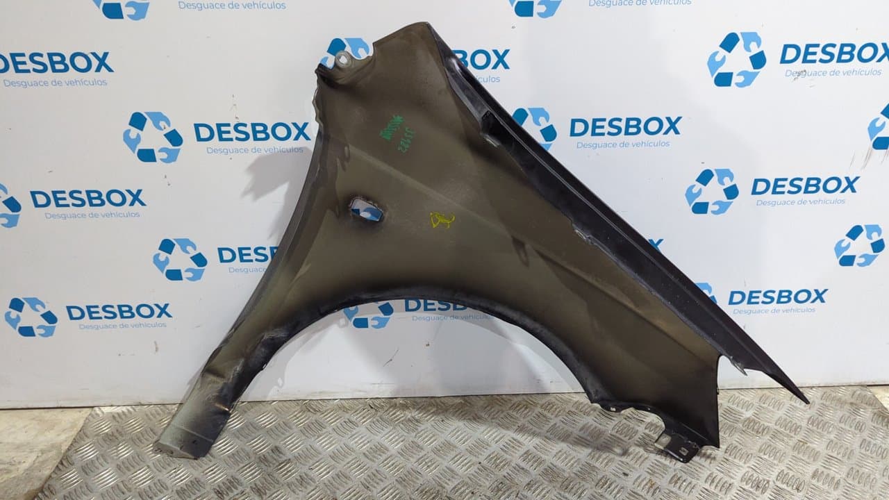 Recambio de ALETA DELANTERA IZQUIERDA para HYUNDAI GETZ (TB) 1.3 Básico G4EA - NEGRO 6