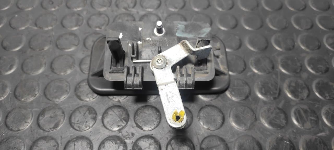 Recambio de MANETA DELANTERA DERECHA para FORD TRANSIT CAJA CERRADA '06 FT 260 K Trend LKW CYRB referencia OEM IAM YC15V22401 - BLANCO 2