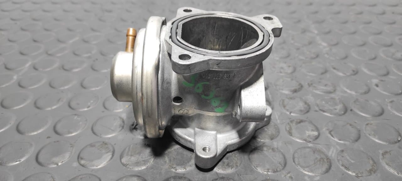Recambio de VALVULA EGR para SKODA FABIA (5J2 ) Urban BNM referencia OEM IAM 045129637A - NERGRO