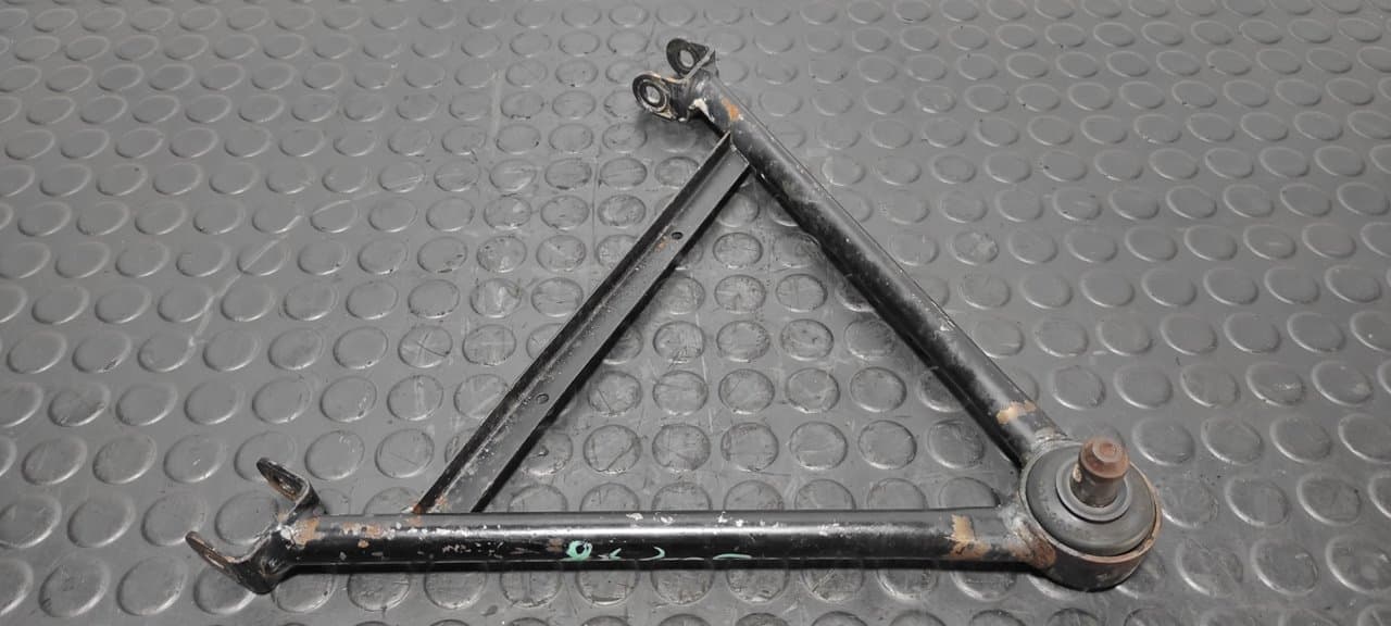 Recambio de BRAZO DERECHO INFERIOR DELANTERO para LIGIER NOVA LDW502 LOMBARDINI - AMARILLO 5