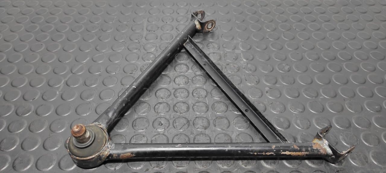 Recambio de BRAZO IZQUIERDO INFERIOR DELANTERO para LIGIER NOVA LDW502 LOMBARDINI - AMARILLO 2